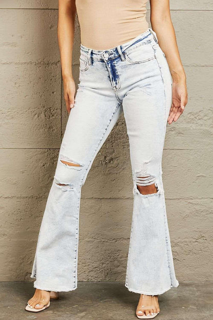 BAYEAS Mid Rise Acid Wash Distressed Jeans - Vesteeto