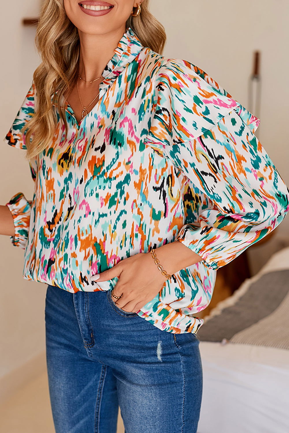 Multicolor Abstract Print 3/4 Puff Sleeve Ruffle Blouse - Vesteeto