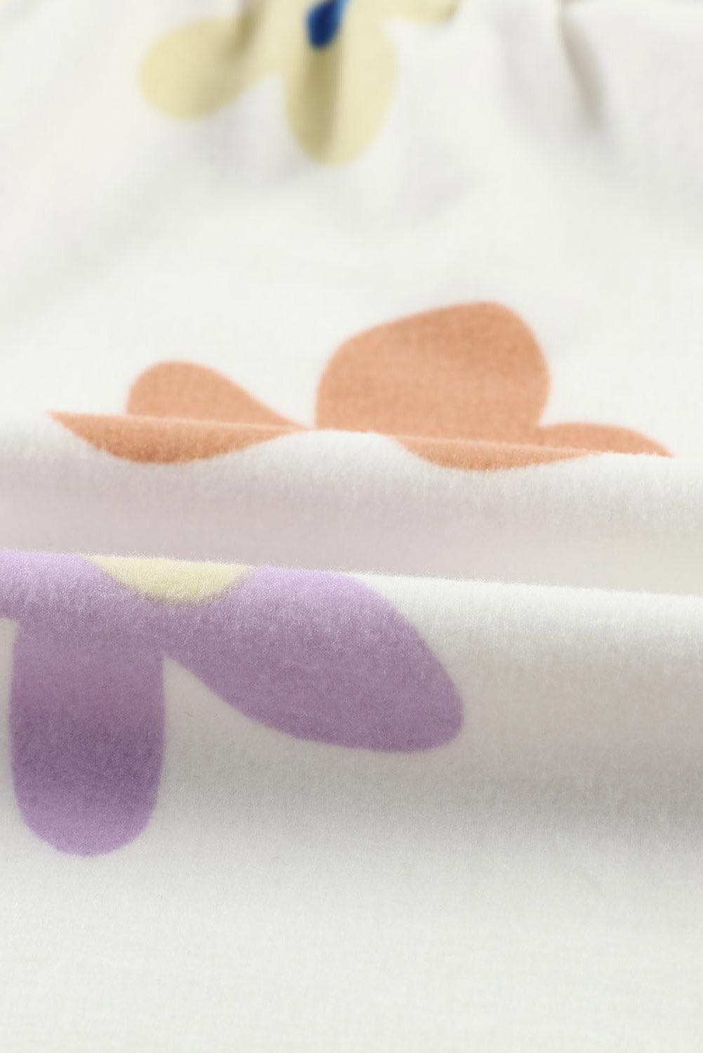 White Floral Print Henley Top & Drawstring Shorts Loungewear Set - Vesteeto