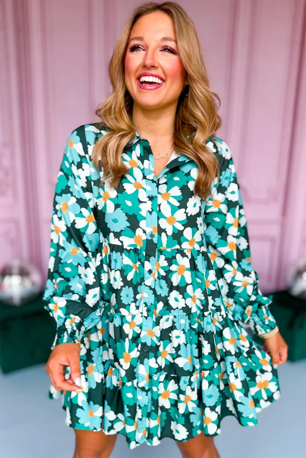 Blackish Green Flower Print Smocked Cuffs Tiered Mini Dress - Vesteeto