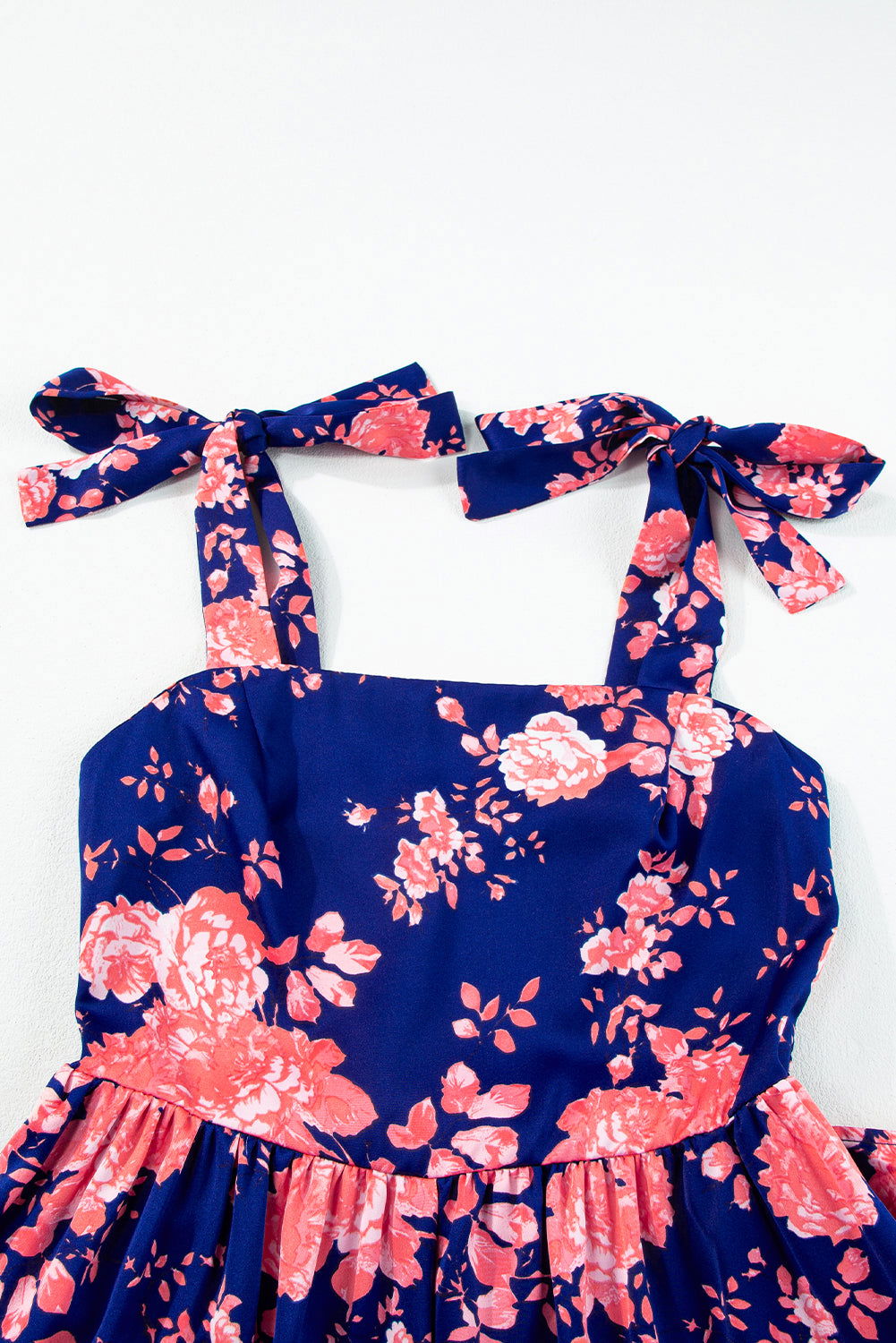 Blue Tie Straps Smocked Tiered Floral Dress - Vesteeto