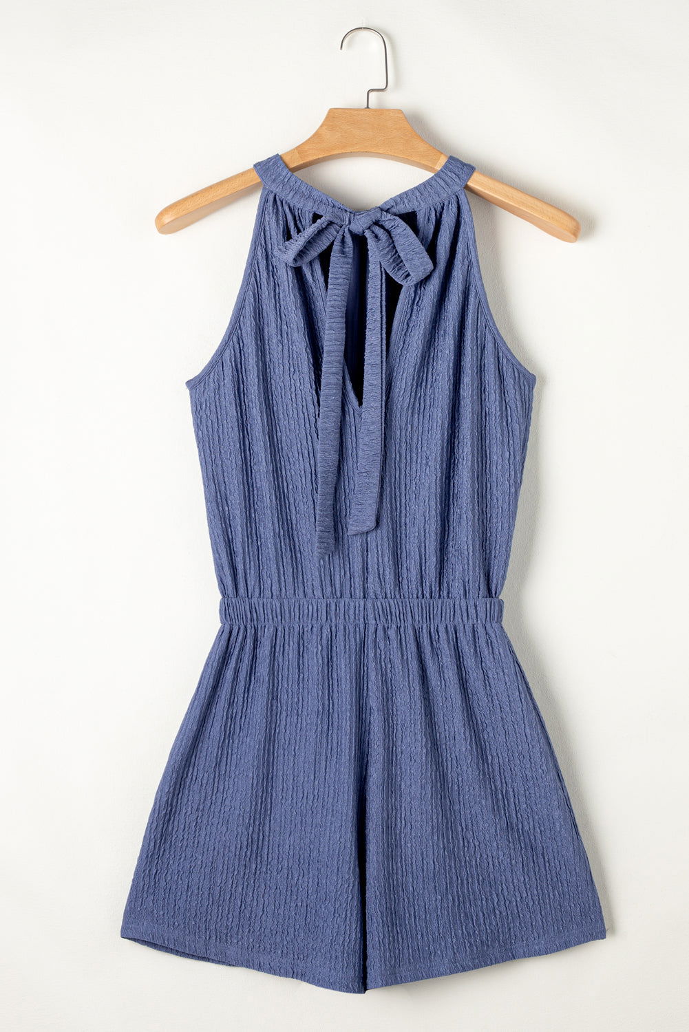 Bluing Knot Back Halter Crinkle Textured Romper - Vesteeto