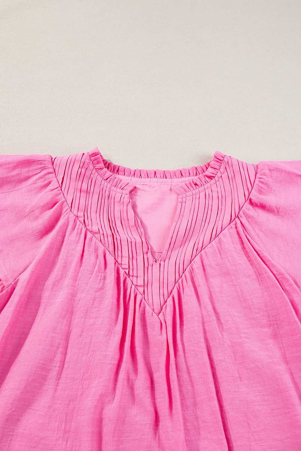 Bright Pink Frill V Neck Splicing Pleated Blouse - Vesteeto