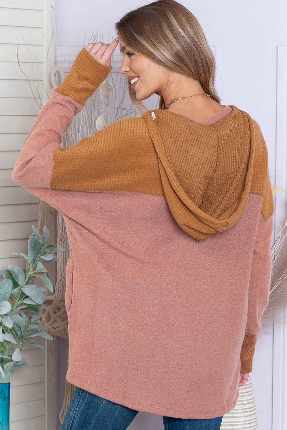 Brown Patchwork Casual Drawstring Tunic Hoodie - Vesteeto