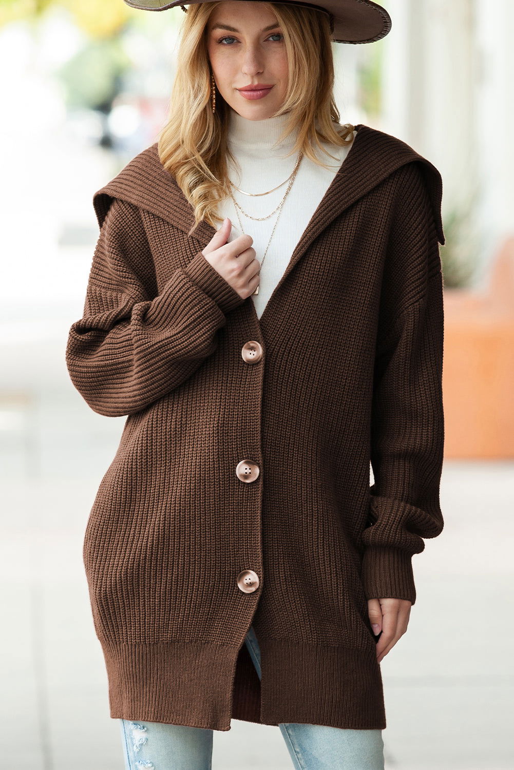 Brown Pocketed Button Up Chunky Knit Cardigan - Vesteeto