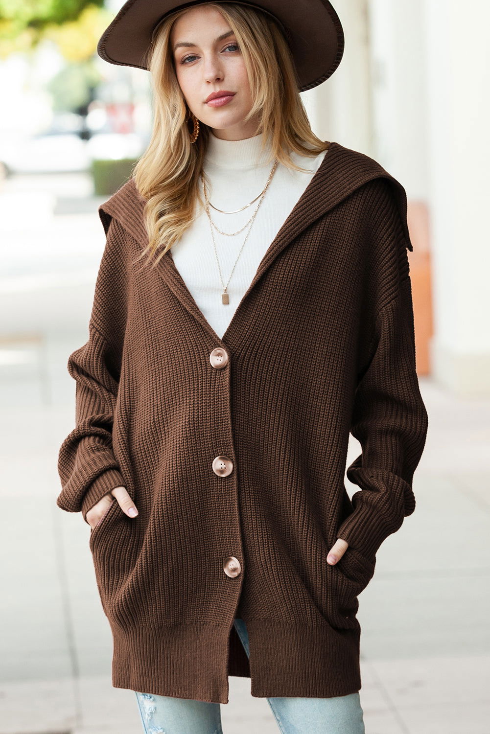 Brown Pocketed Button Up Chunky Knit Cardigan - Vesteeto