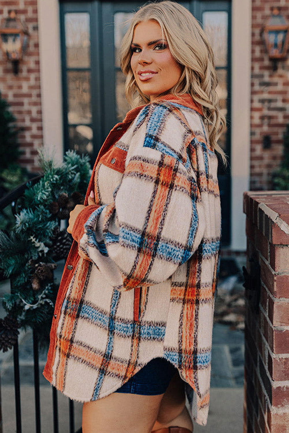 Brown Stripe Plus Size Plaid Print Collared Buttoned Jacket - Vesteeto