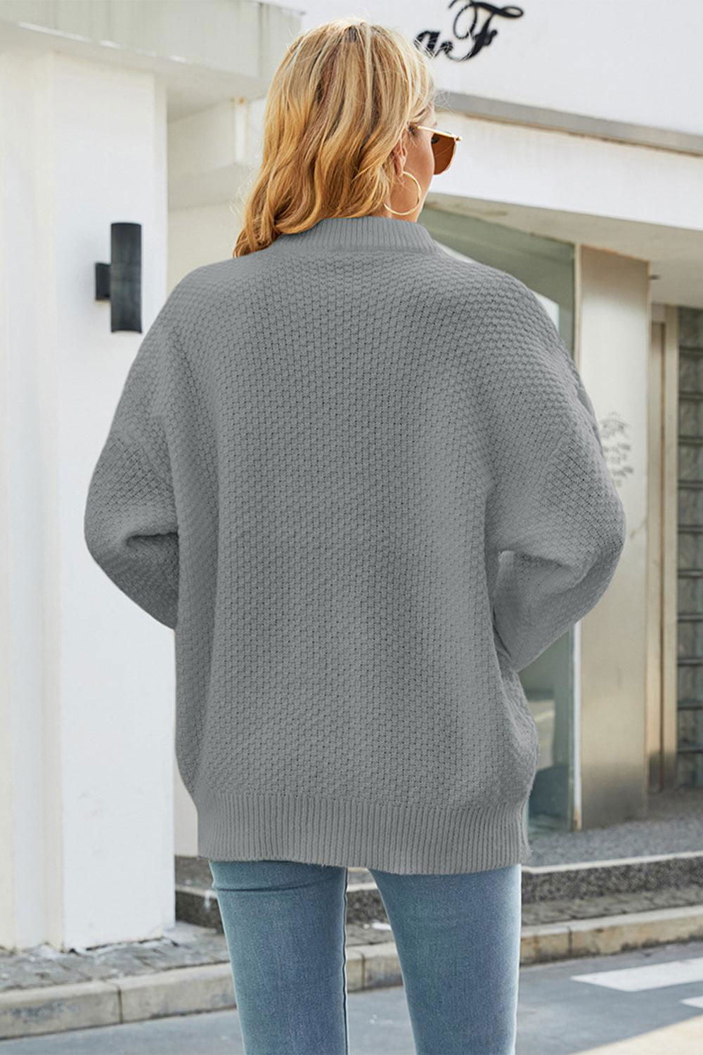 Cable-Knit Round Neck Long Sleeve Sweater - Vesteeto