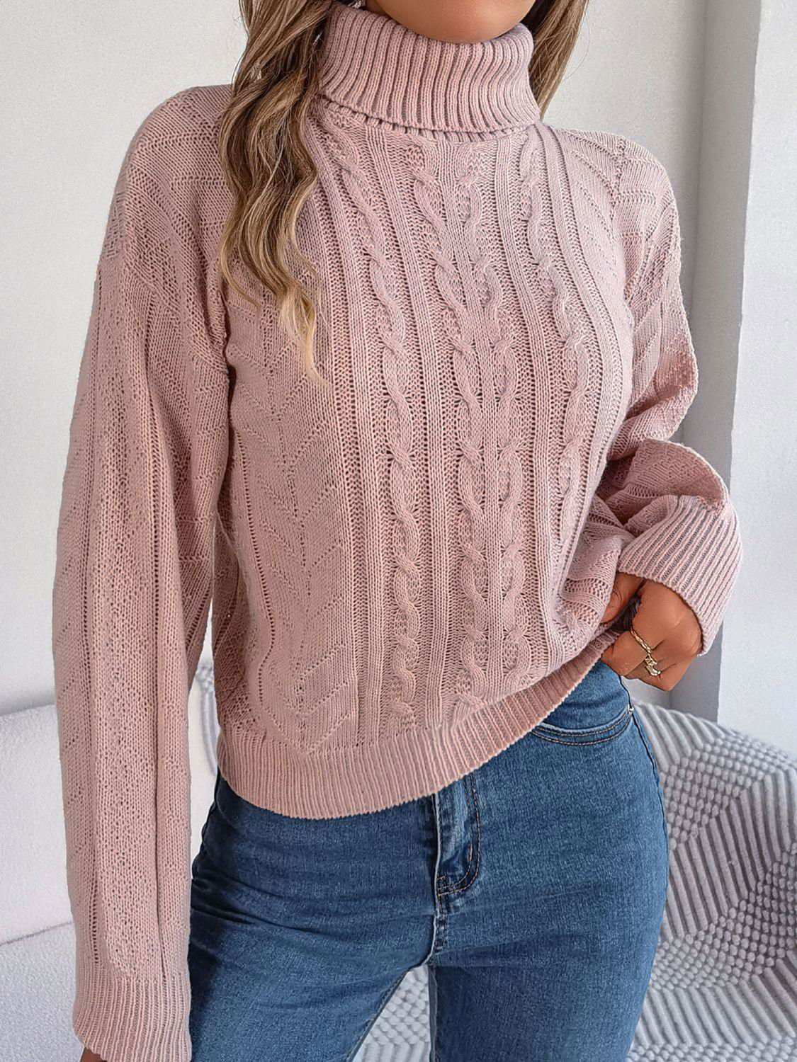 Cable-Knit Turtleneck Sweater - Vesteeto