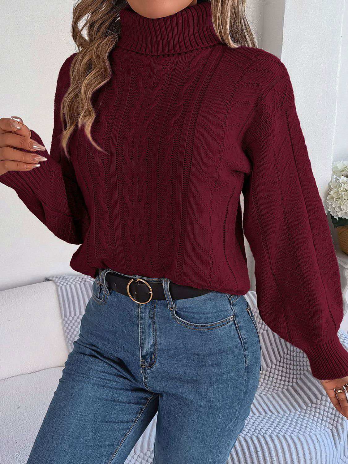 Cable-Knit Turtleneck Sweater - Vesteeto