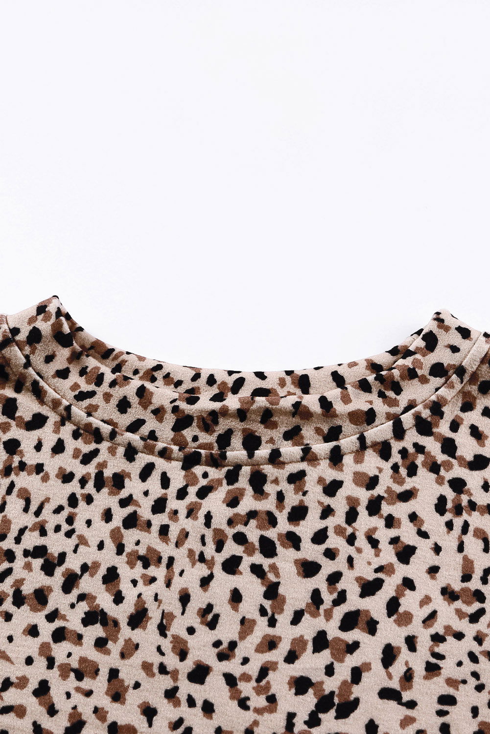 Cheetah Print Crew Neck Bishop Sleeve Sweatshirt - Vesteeto