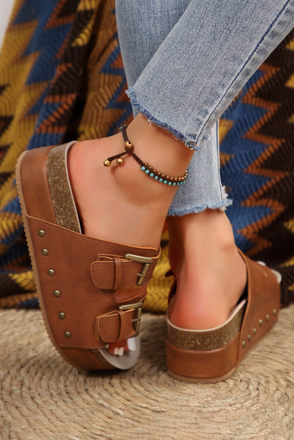 Chestnut Dual Buckle Studded Vintage Platform Slides Shoes - Vesteeto