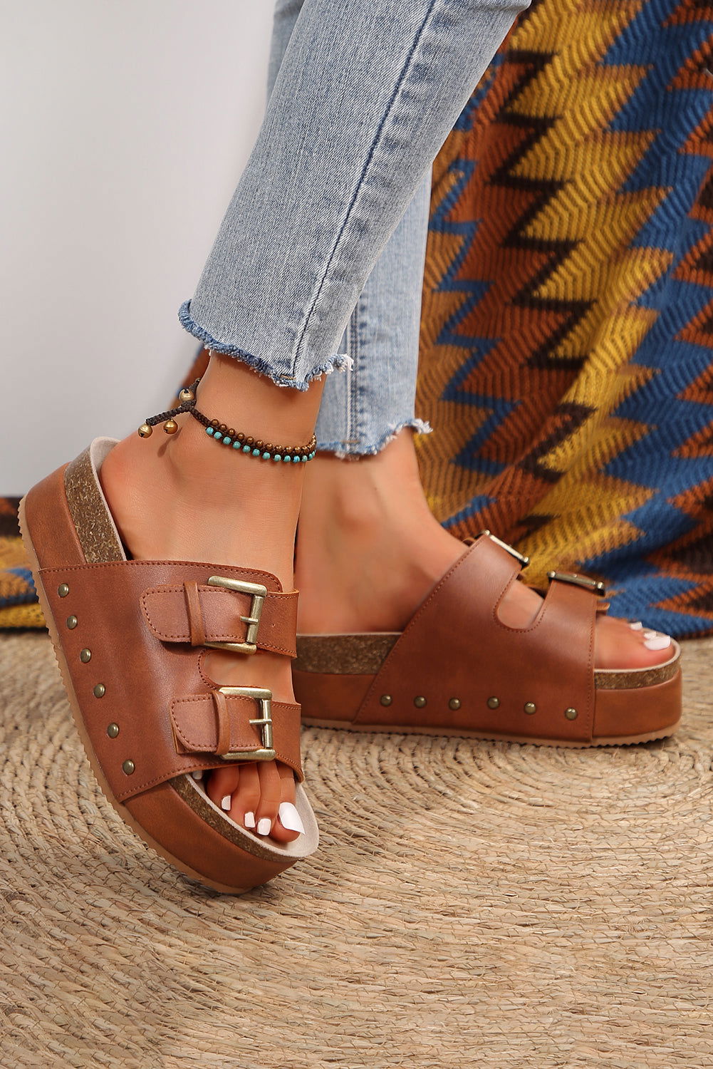 Chestnut Dual Buckle Studded Vintage Platform Slides Shoes - Vesteeto