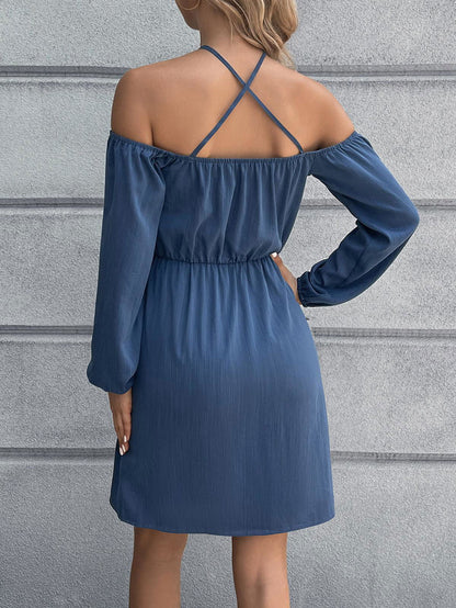 Cold-Shoulder Crisscross Mini Dress - Vesteeto