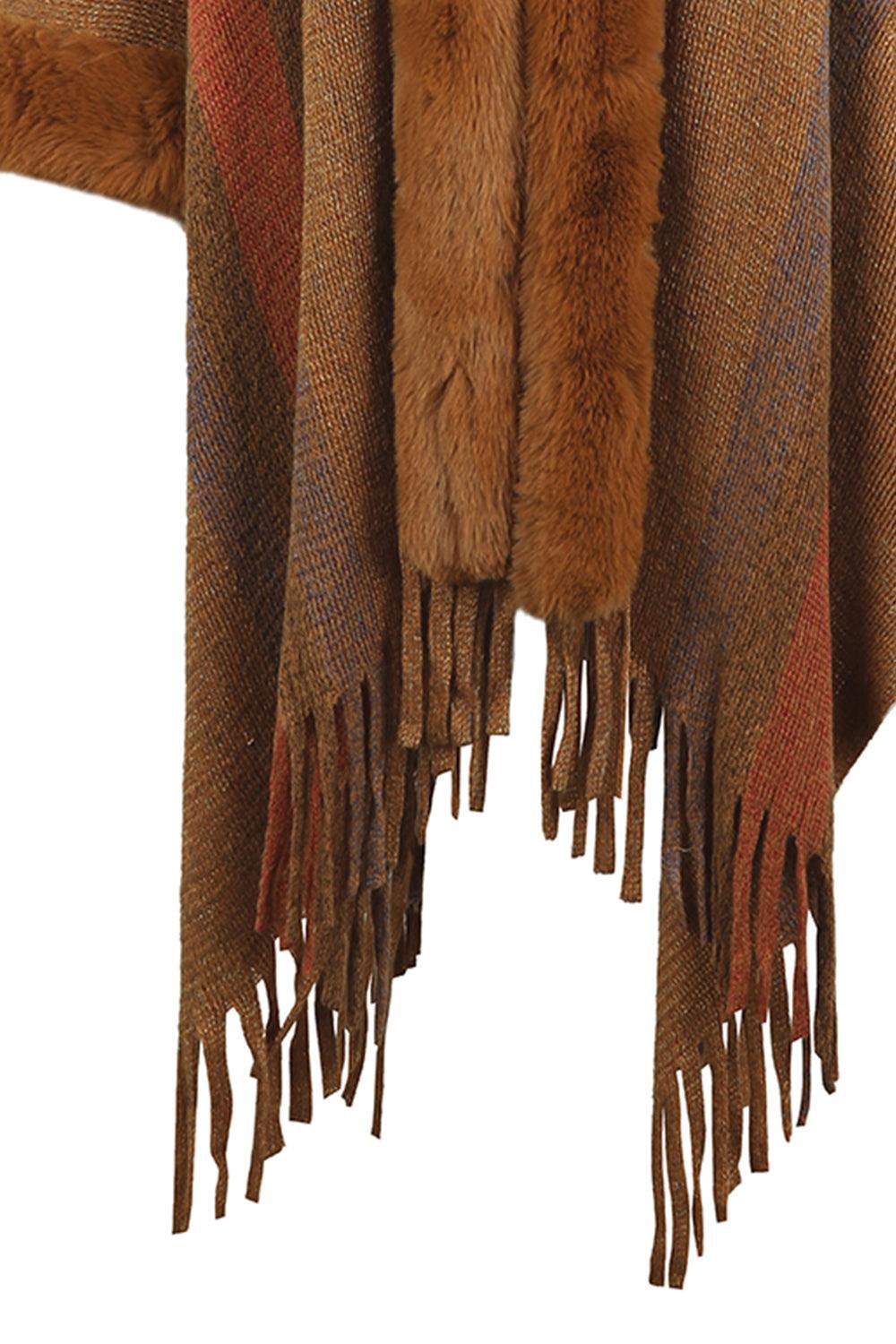 Color Block Fringe Detail Poncho - Vesteeto