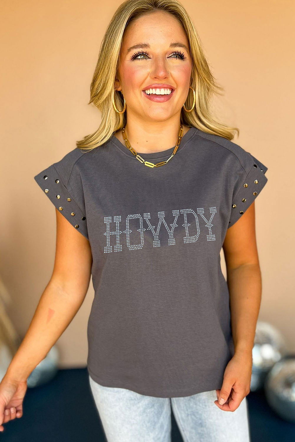 Dark Grey Rhinestone HOWDY Graphic Studded Sleeve T Shirt - Vesteeto