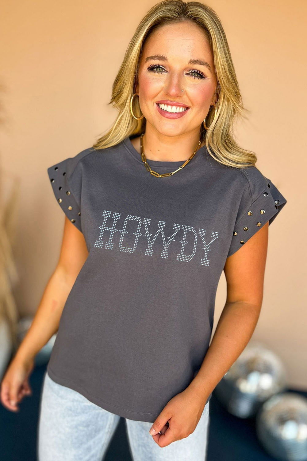 Dark Grey Rhinestone HOWDY Graphic Studded Sleeve T Shirt - Vesteeto