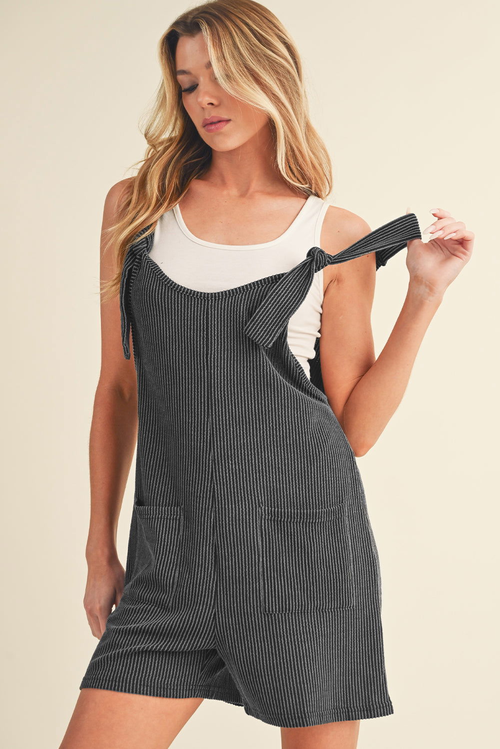 Dark Grey Ribbed Striped Knotted Straps Pocketed Romper - Vesteeto