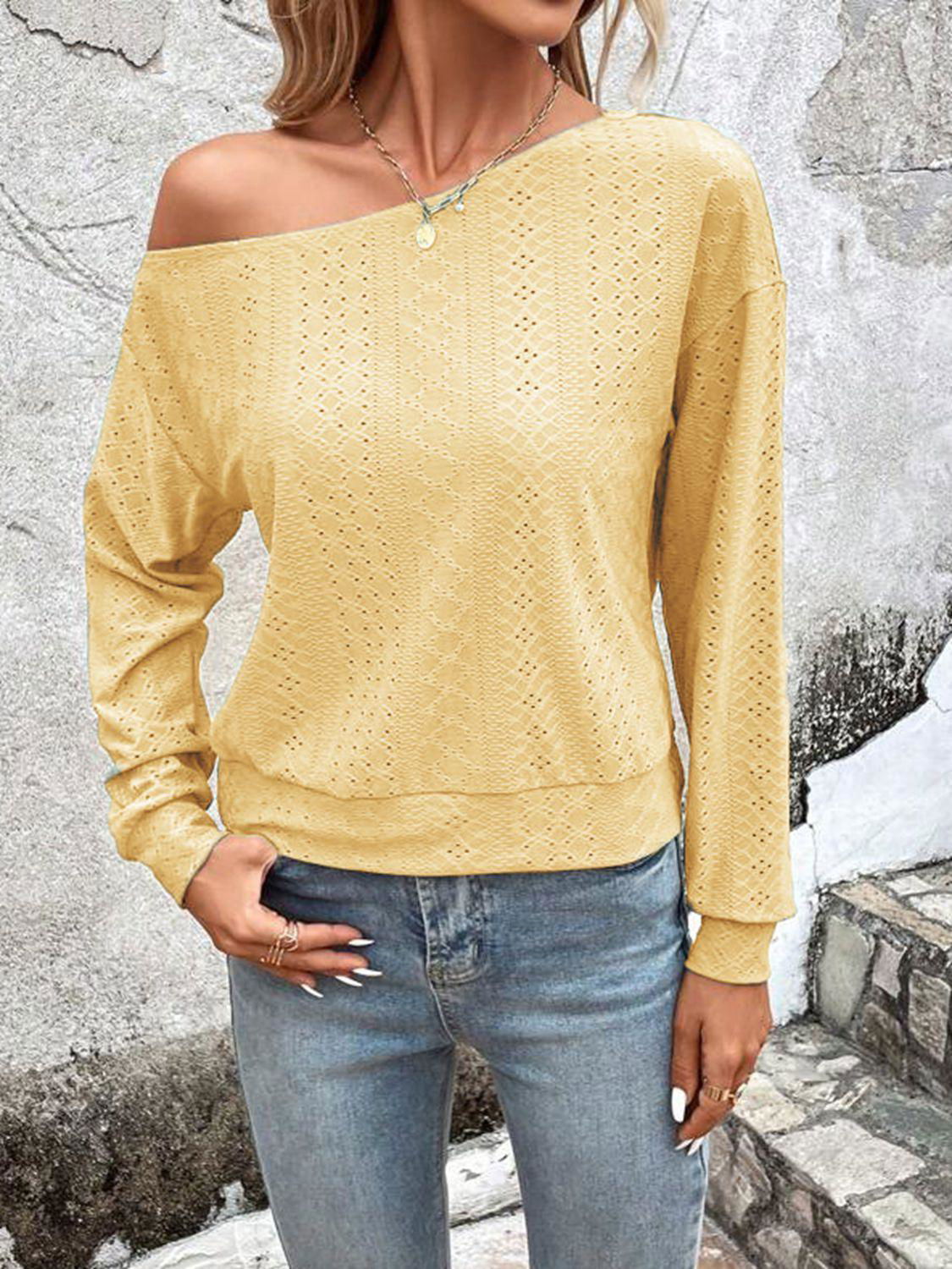 Eyelet Dropped Shoulder Blouse - Vesteeto