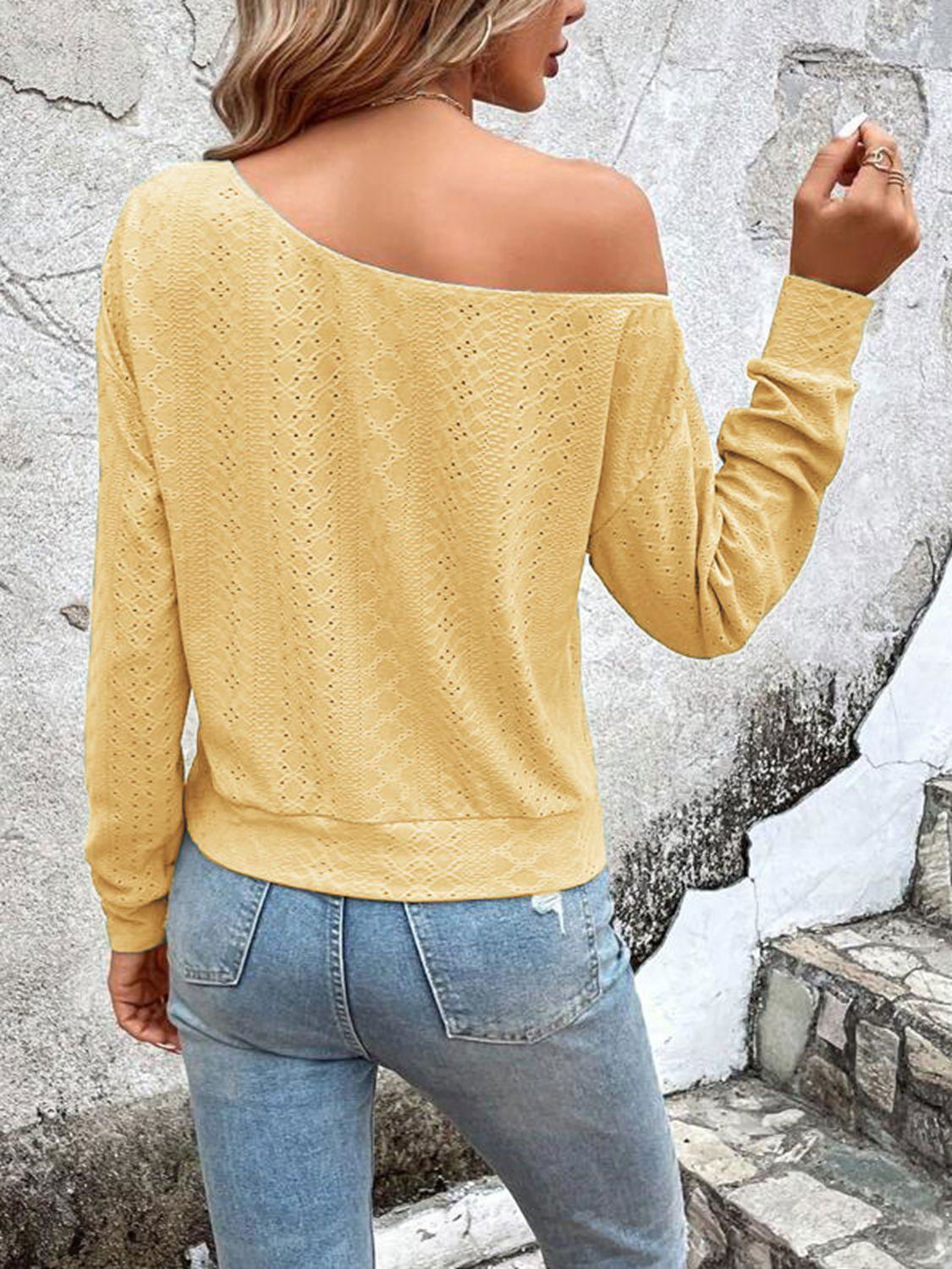 Eyelet Dropped Shoulder Blouse - Vesteeto