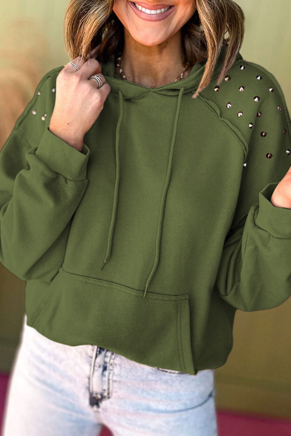 Fushia Stud Detail Kangaroo Pocket Hoodie - Vesteeto