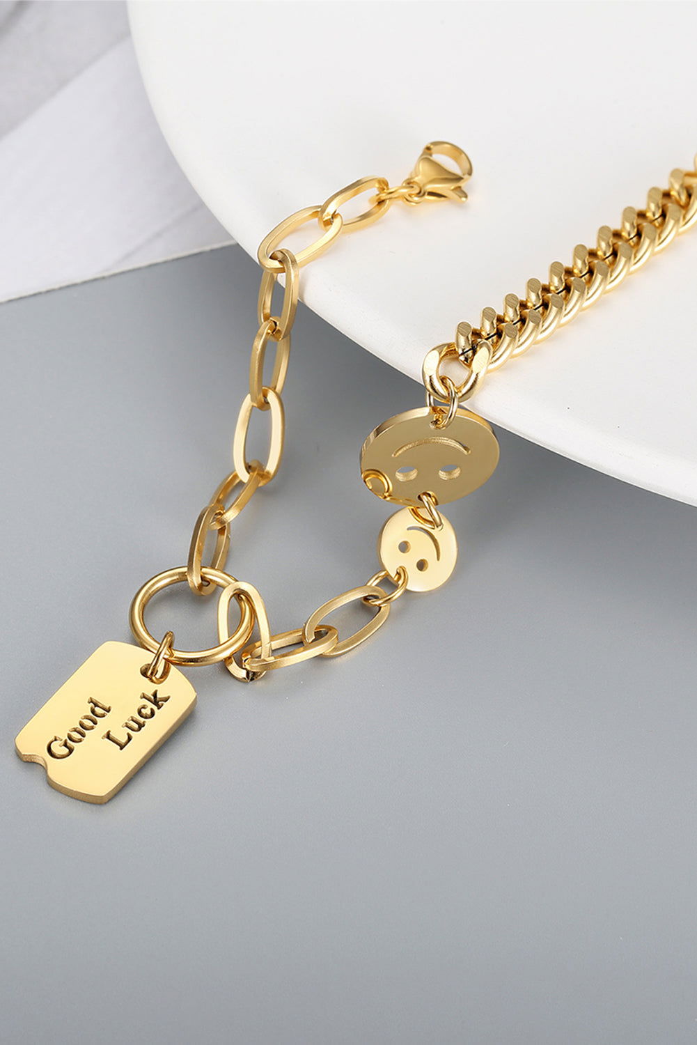 Gold Good Luck Smile Face Adjustable Chain Bracelet - Vesteeto