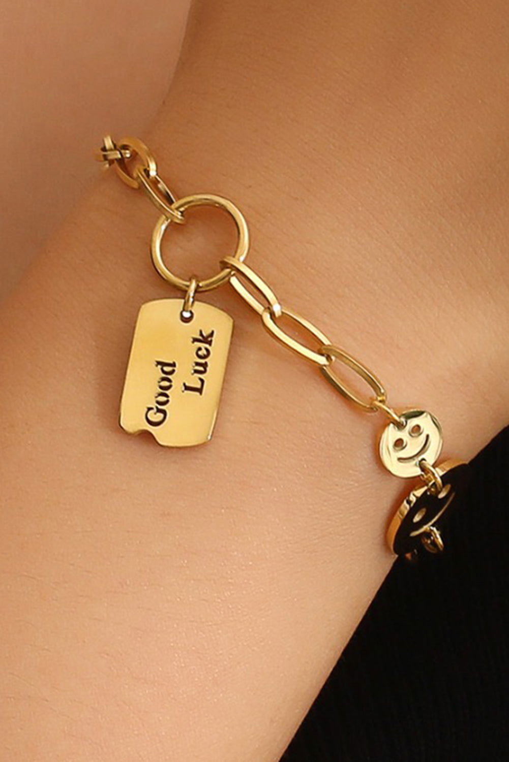 Gold Good Luck Smile Face Adjustable Chain Bracelet - Vesteeto