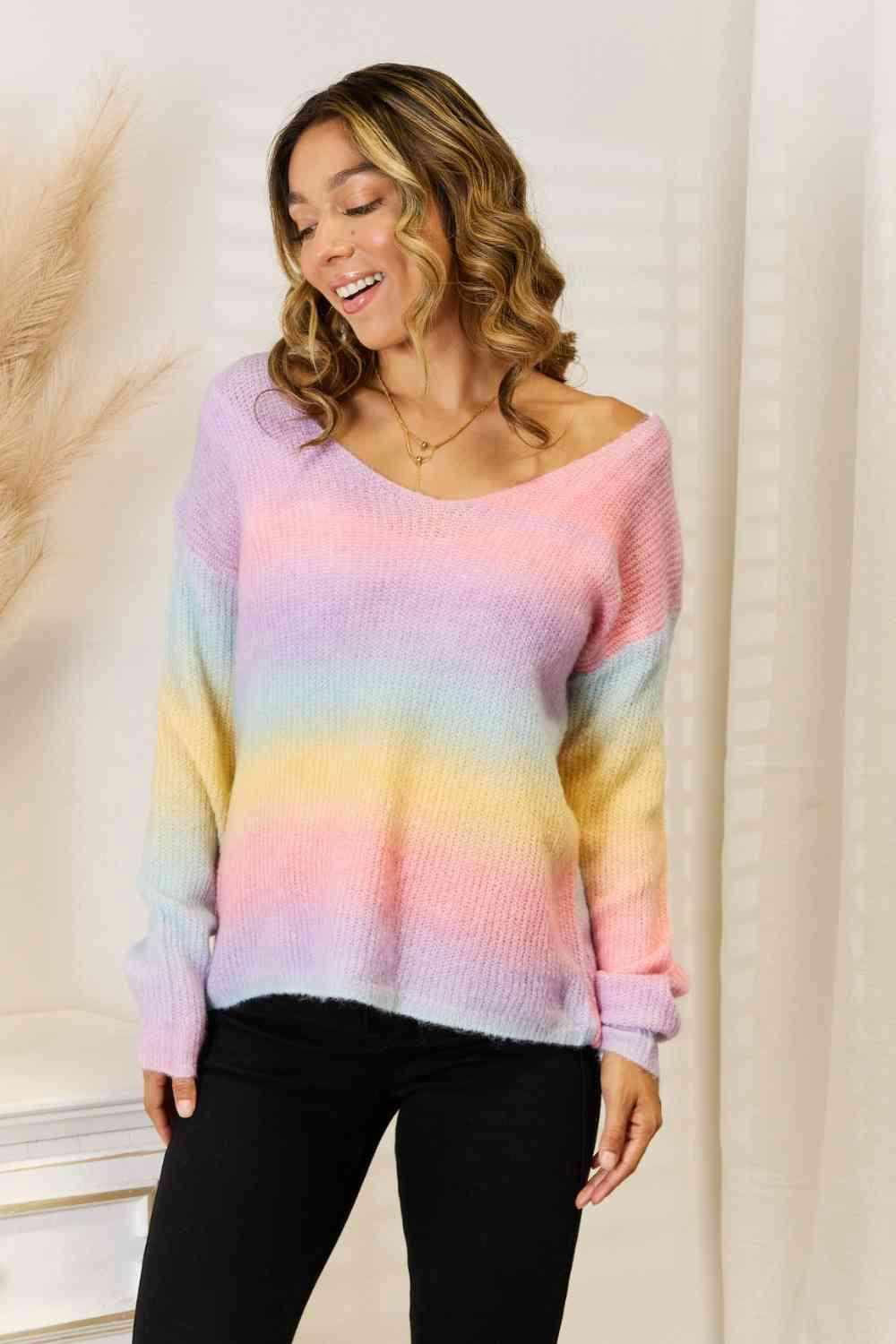 Gradient V-Neck Sweater - Vesteeto