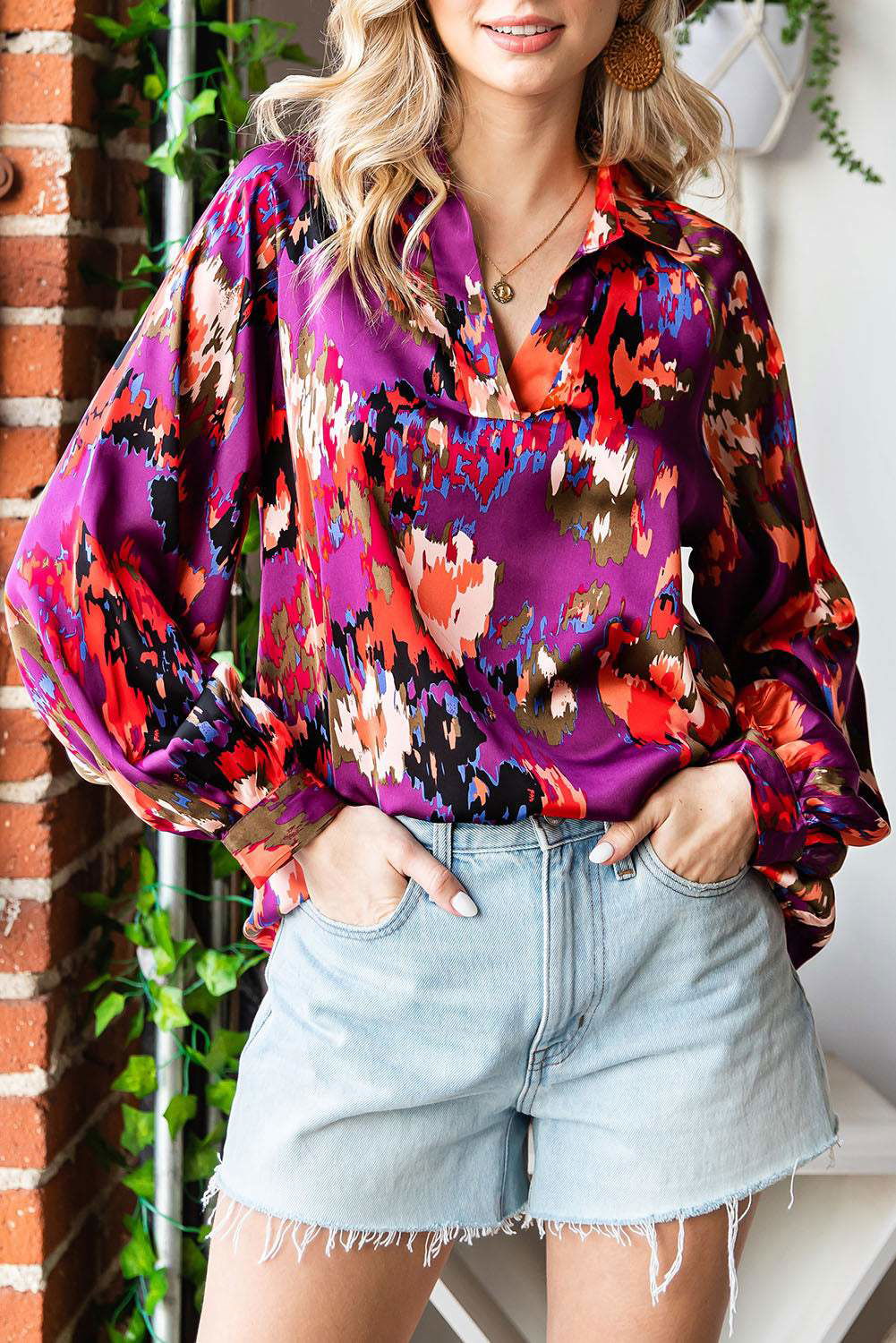 Graffiti Puff Sleeve Blouse - Vesteeto