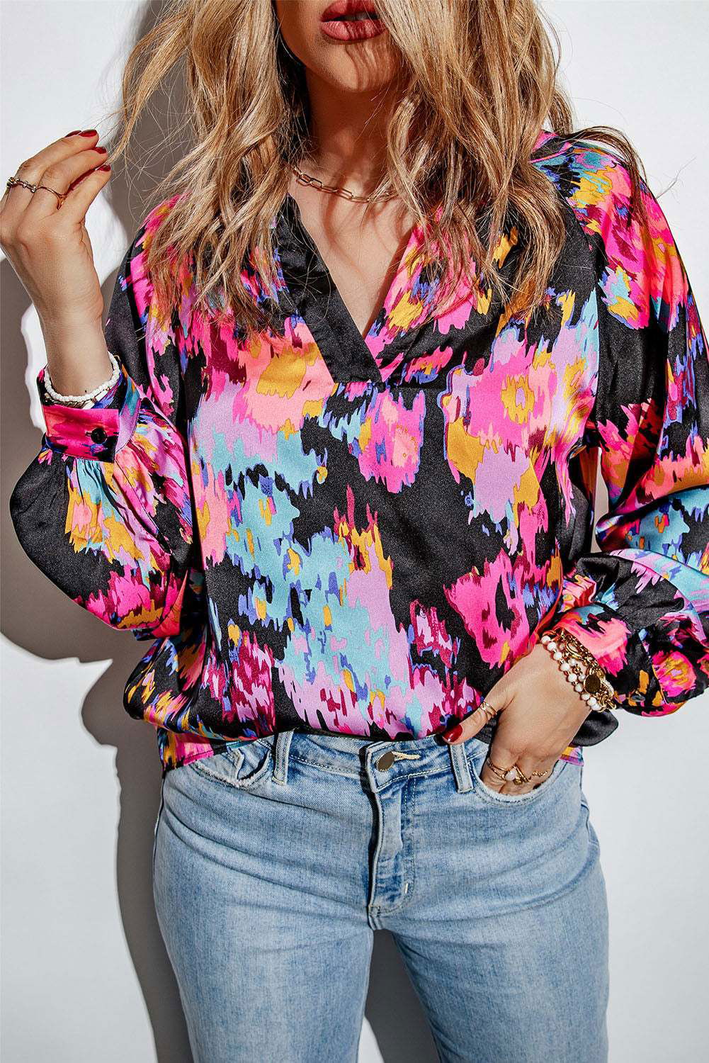 Graffiti Puff Sleeve Blouse - Vesteeto