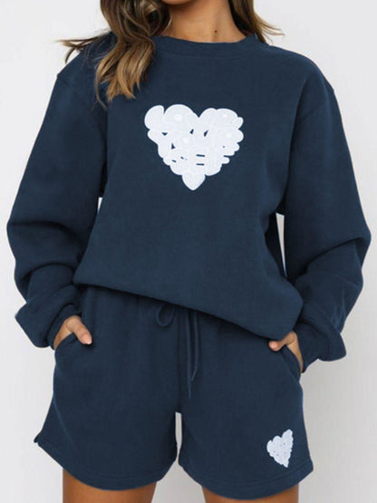 Graphic Sweatshirt and Shorts Set with Pockets - Vesteeto