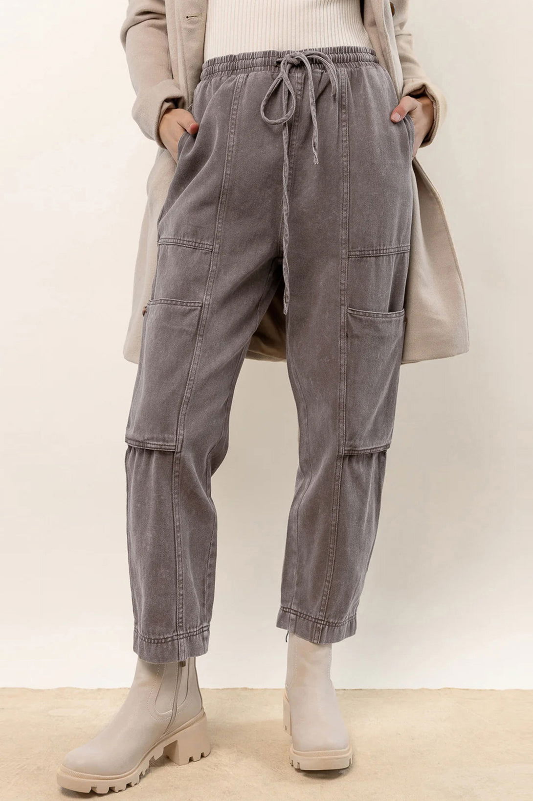 Gray Acid Wash Multi Pocket Drawstring Waist Pants - Vesteeto