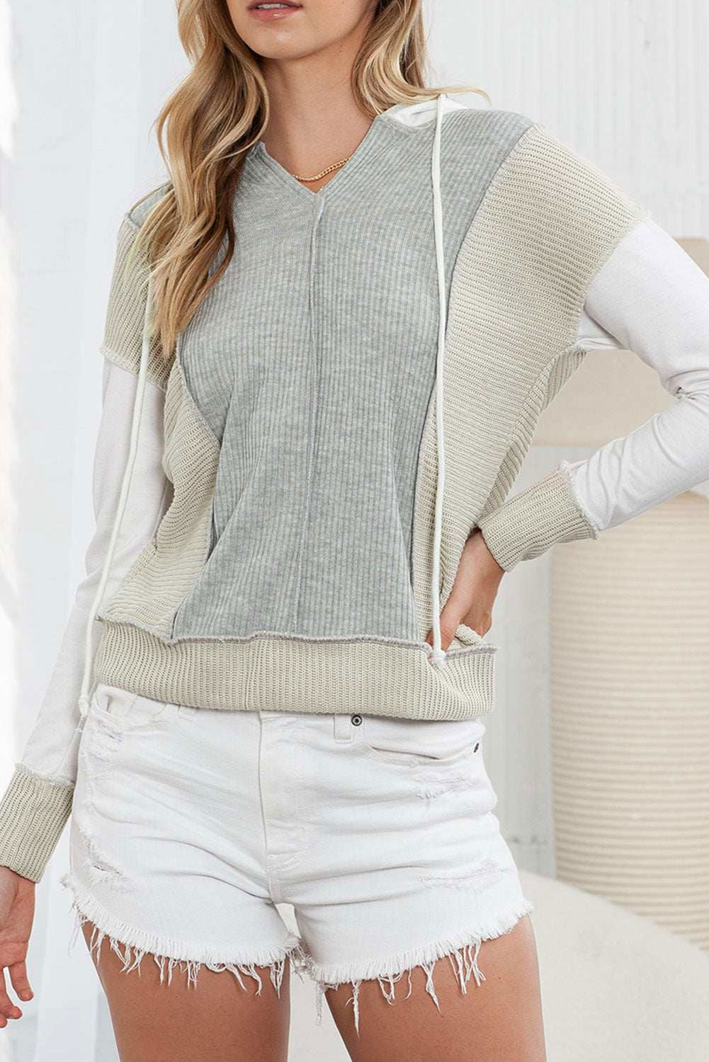 Gray Long Sleeve Textured Knit Patchwork Hoodie - Vesteeto