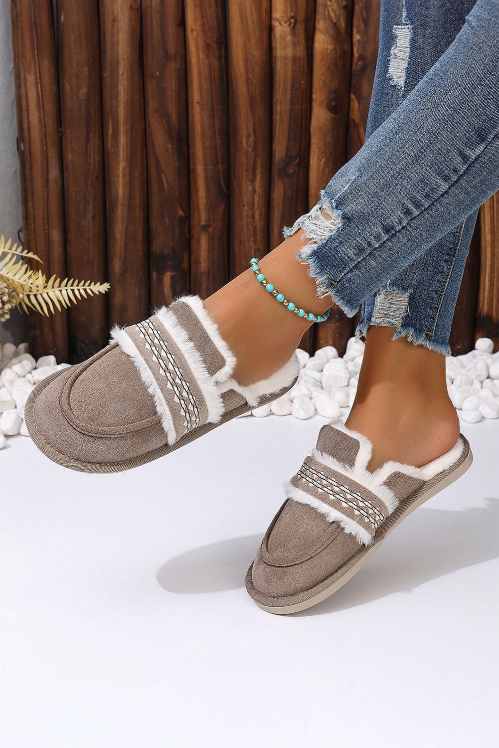 Gray Suede Wavy Striped Plush Lined Home Slippers - Vesteeto