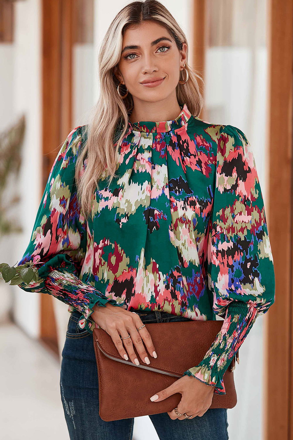 Green Abstract Print Frilled Neck Shirred Cuffs Blouse - Vesteeto