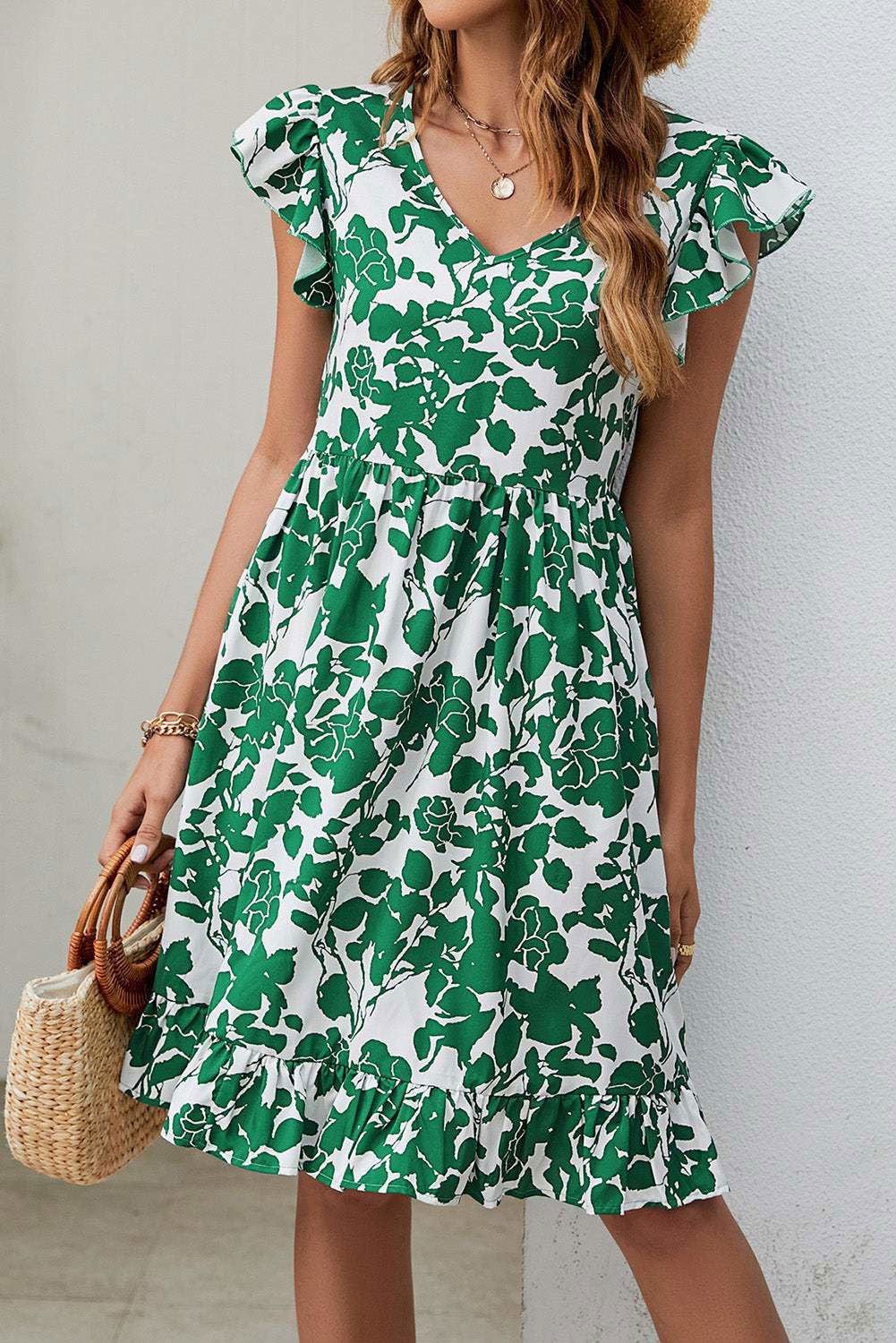 Green Leaf Print V Neck Fluttter Sleeveless Mini Dress - Vesteeto