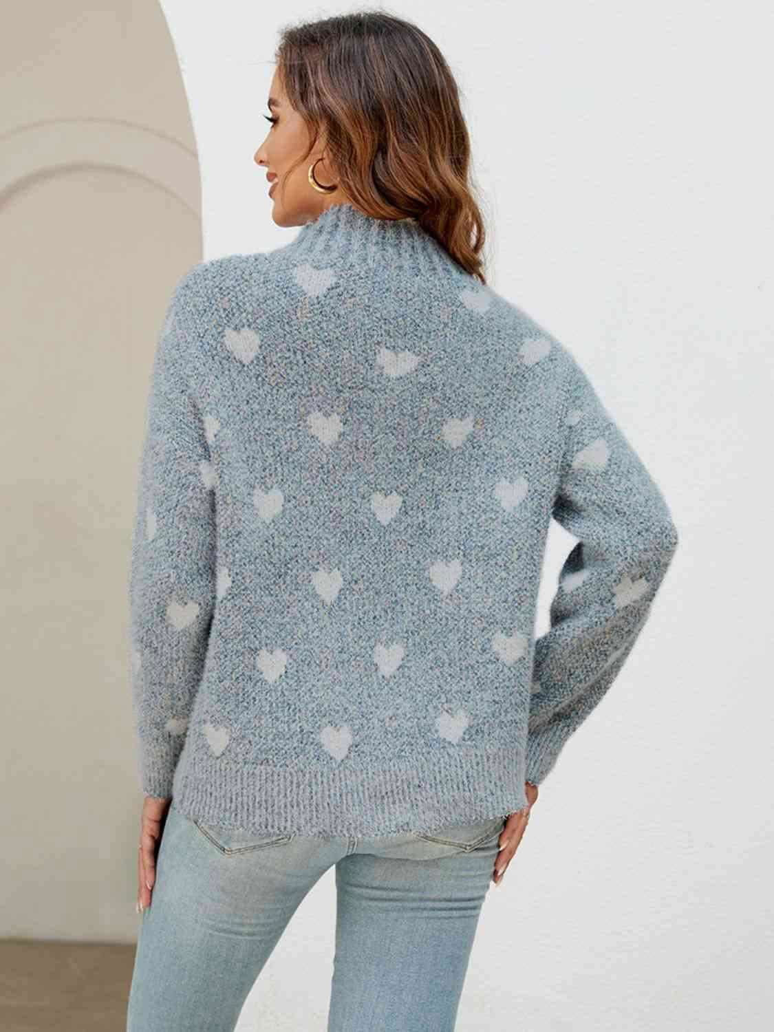 Heart Mock Neck Sweater - Vesteeto