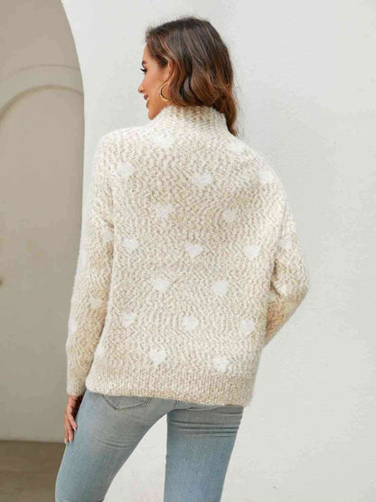 Heart Mock Neck Sweater - Vesteeto