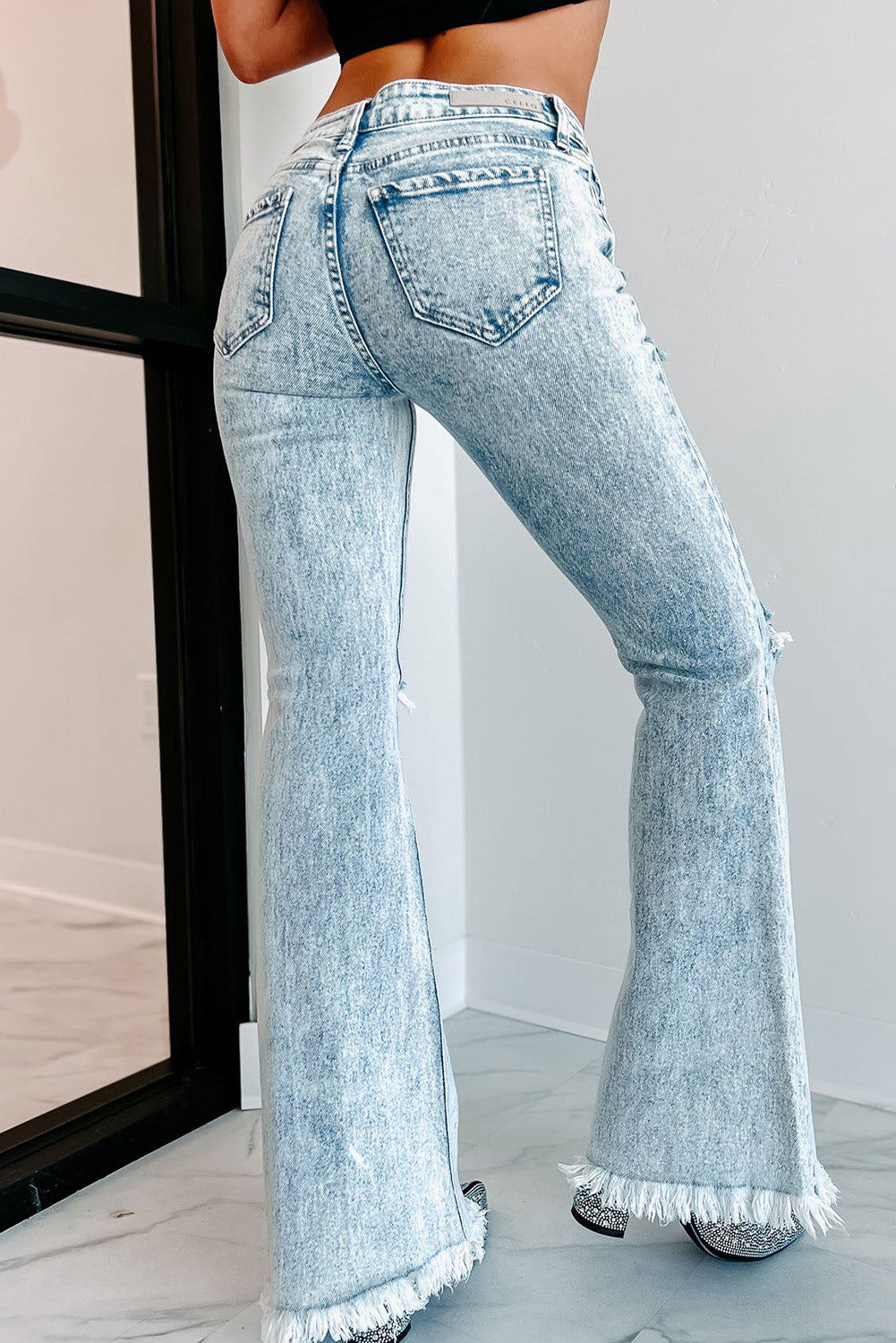 Light Blue Casual Distressed Washed Flare Jeans - Vesteeto