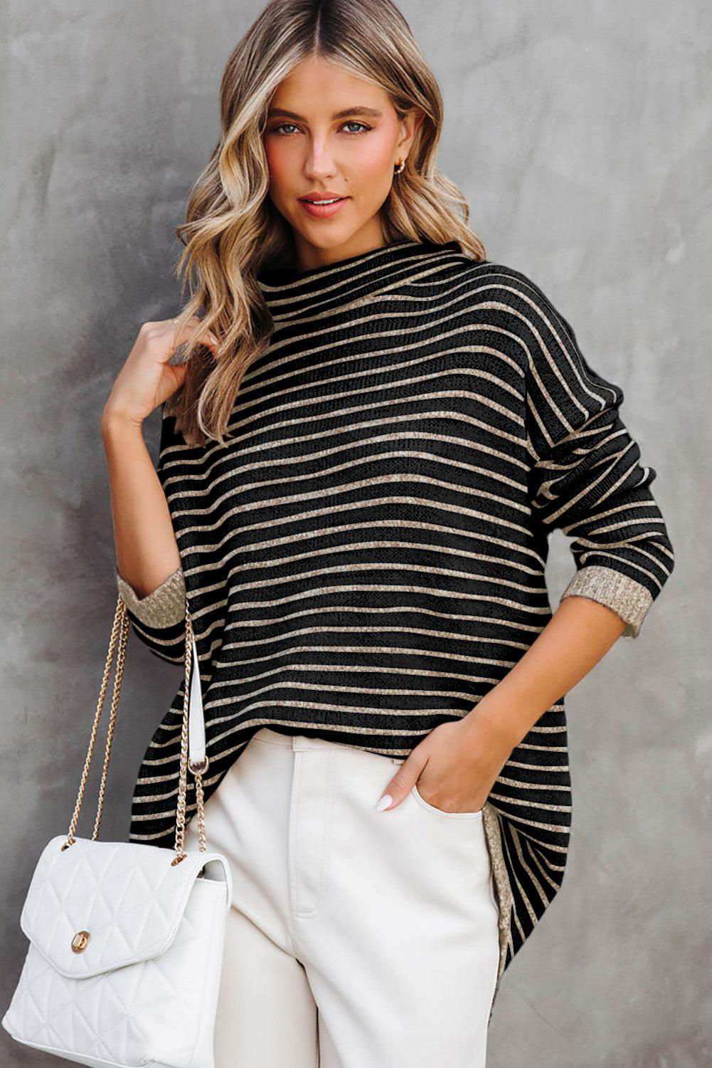 Mara Loose Neck Sweater - Vesteeto