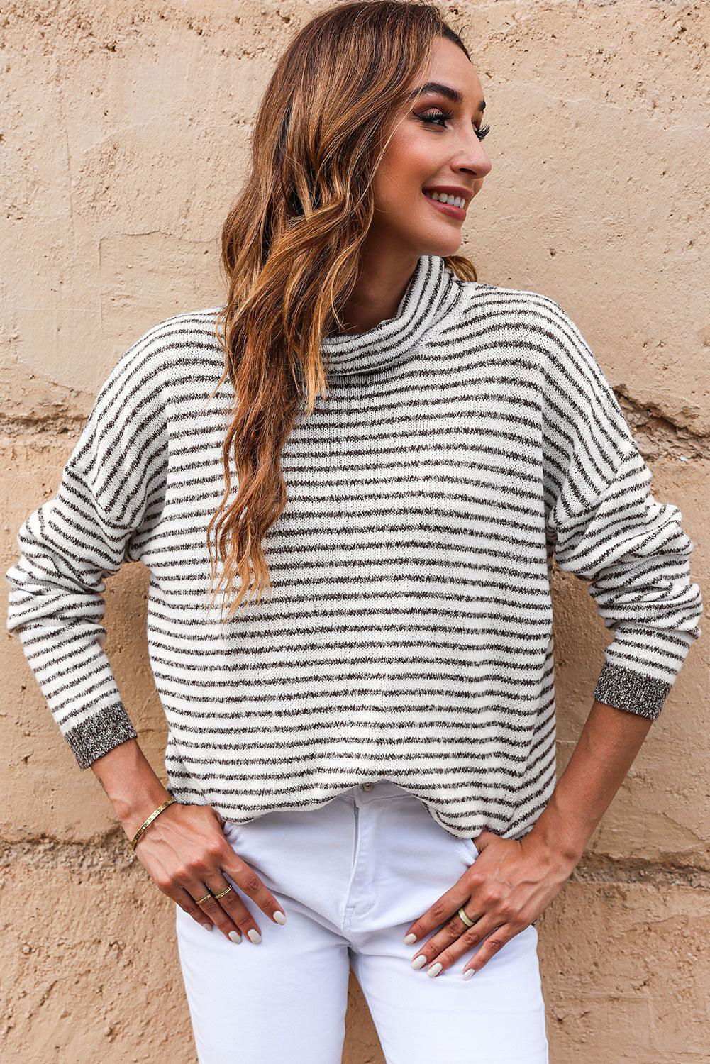 Mara Loose Neck Sweater - Vesteeto