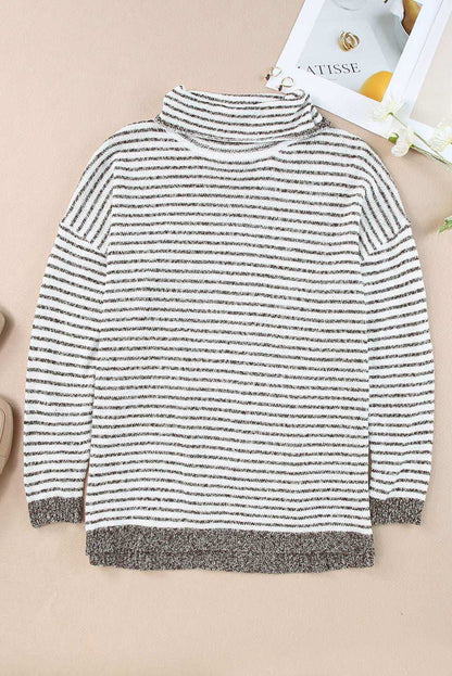 Mara Loose Neck Sweater - Vesteeto