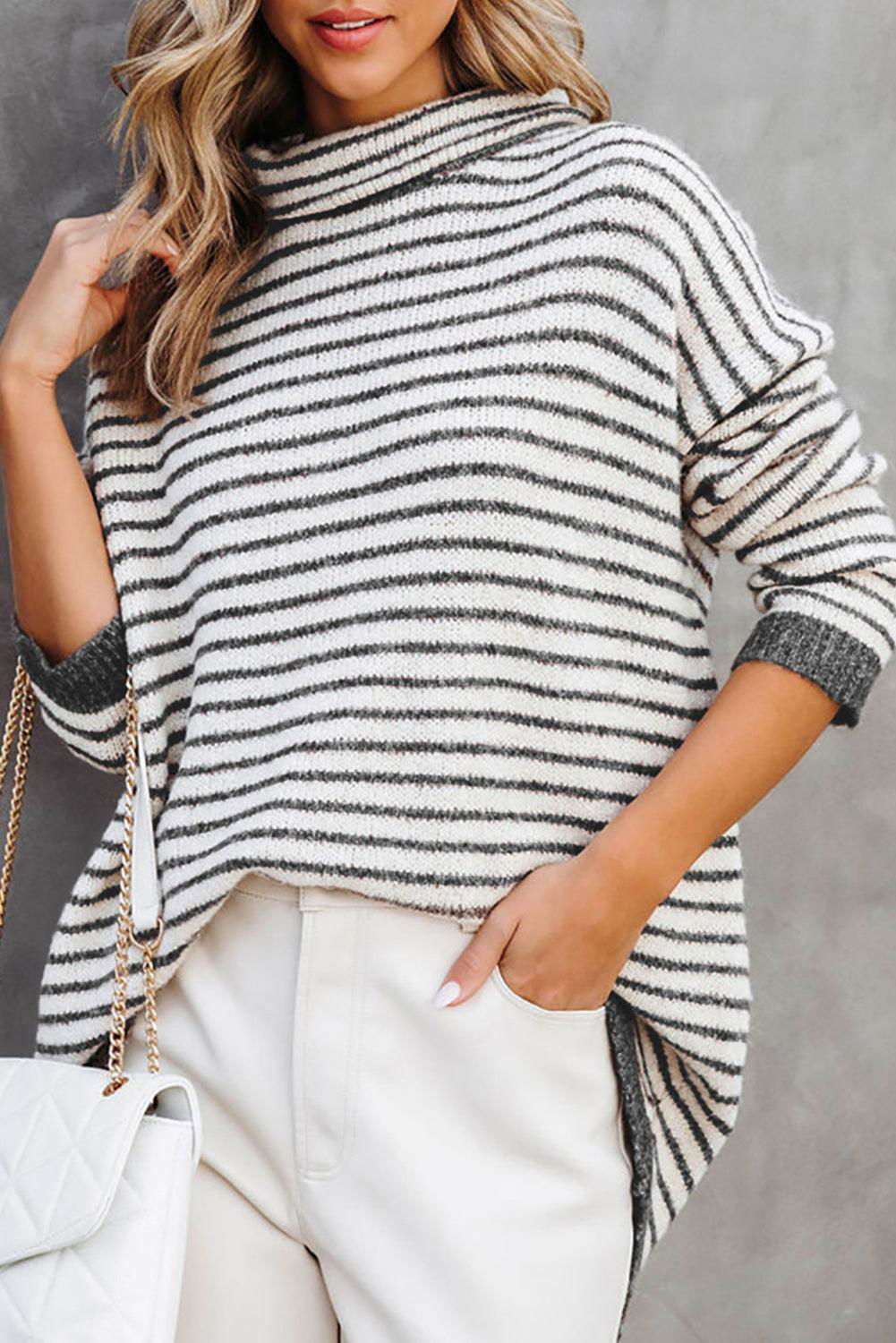 Mara Loose Neck Sweater - Vesteeto