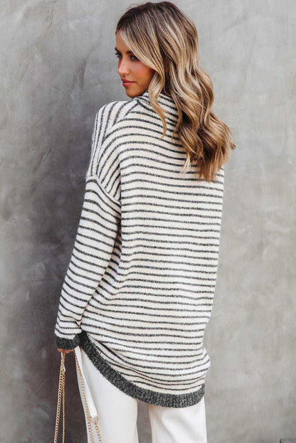 Mara Loose Neck Sweater - Vesteeto