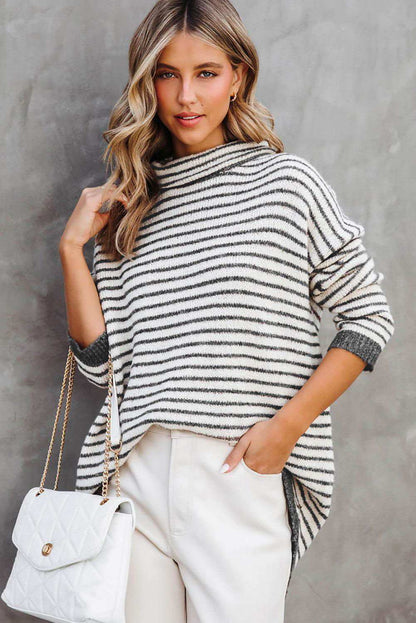 Mara Loose Neck Sweater - Vesteeto