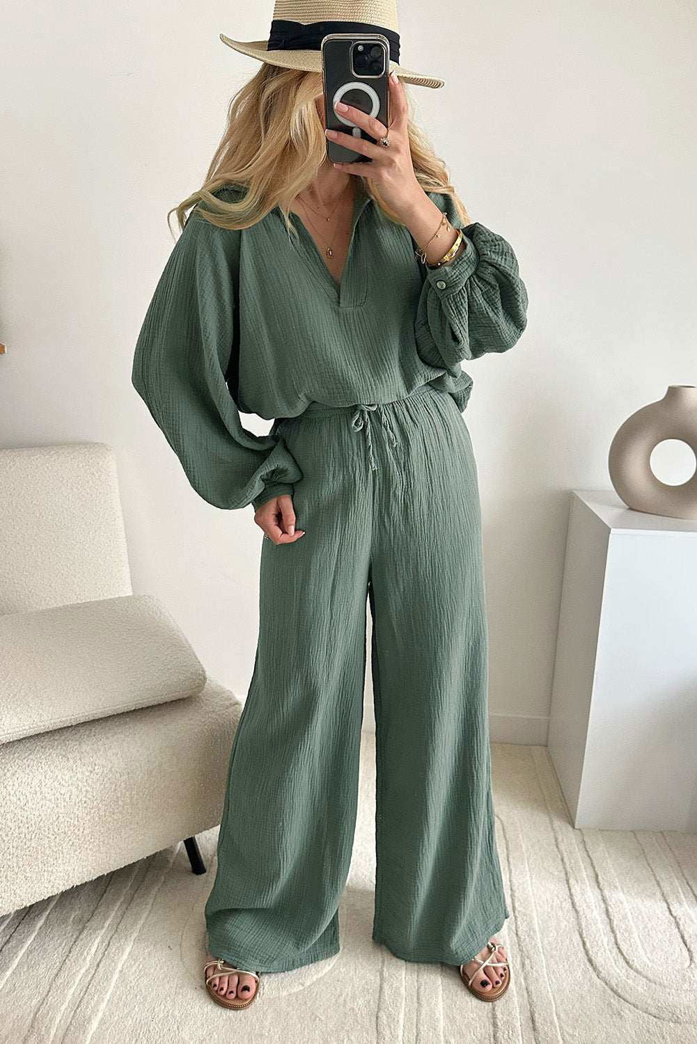 Mist Green Crinkle Split Neck Top Loose Drawstring Pants Set - Vesteeto