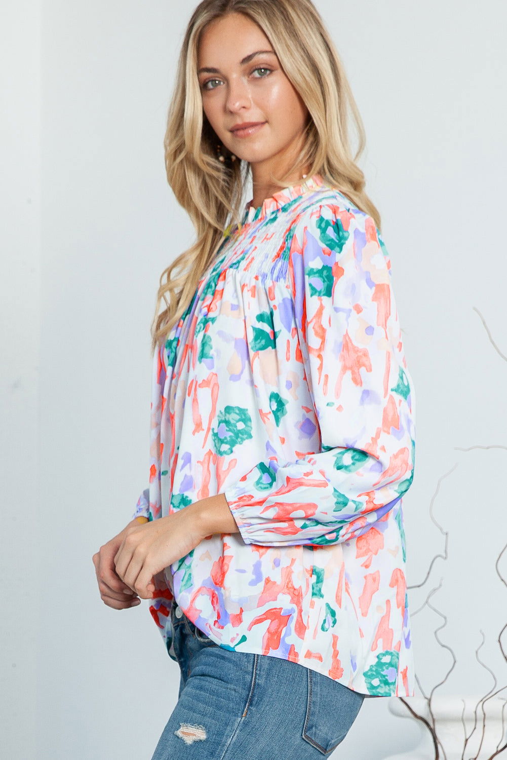 Multicolor Abstract Print Smocked Long Sleeve Blouse - Vesteeto