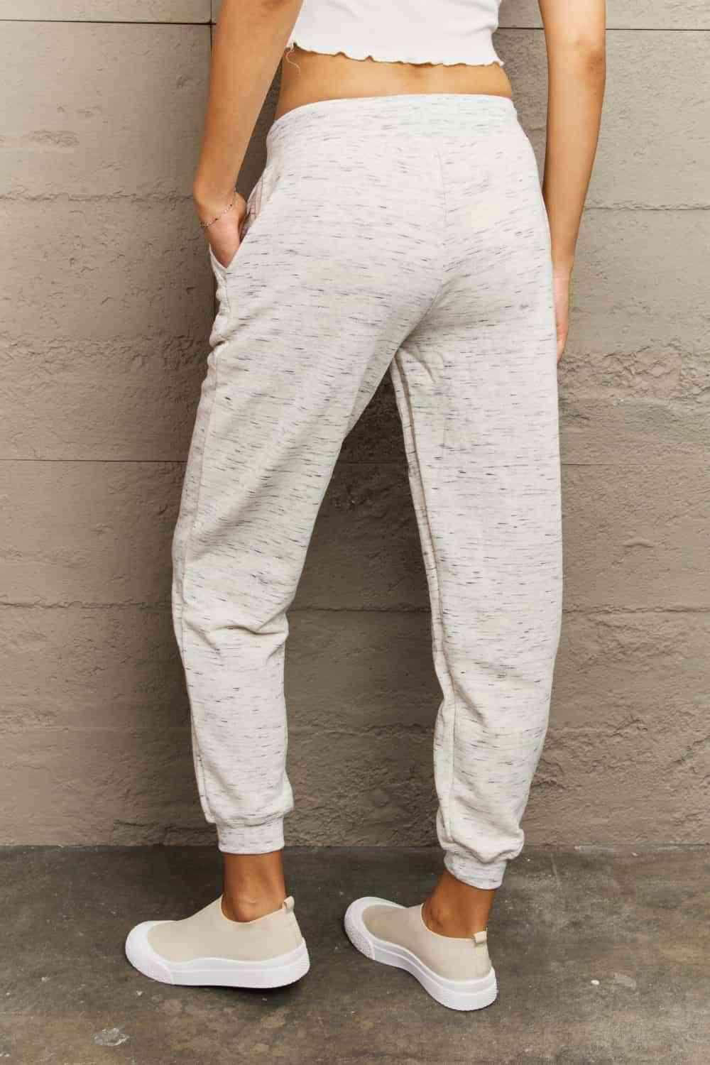 Ninexis Full Size Tie Waist Long Sweatpants - Vesteeto