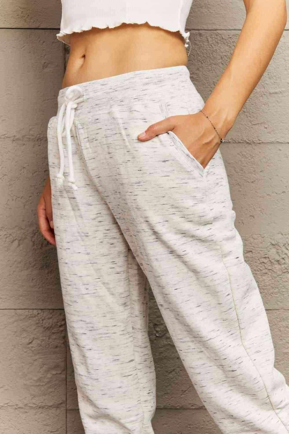 Ninexis Full Size Tie Waist Long Sweatpants - Vesteeto