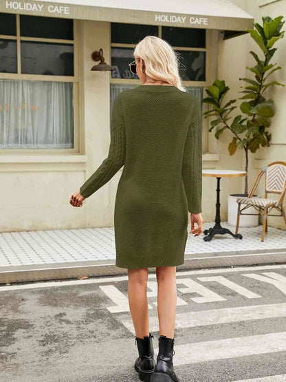 Notched Neck Cable-Knit Slit Sweater Dress - Vesteeto